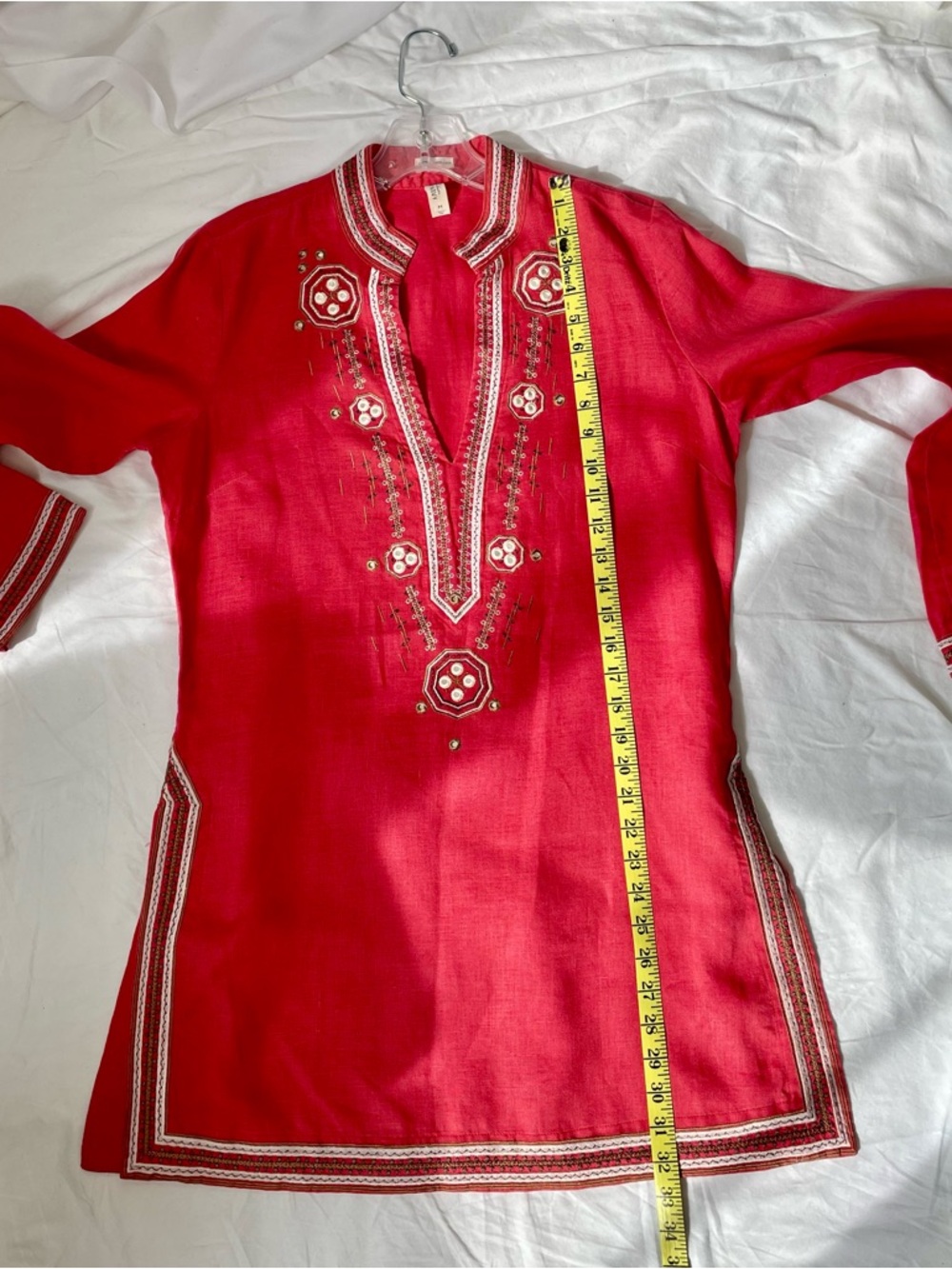 Embroidered Red Linen Tunic - Picture 4 of 9